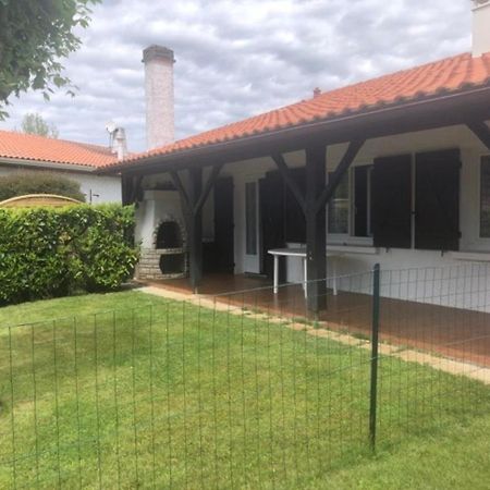 הוילה סנגווינה Agreable Maison A 400M Du Lac מראה חיצוני תמונה