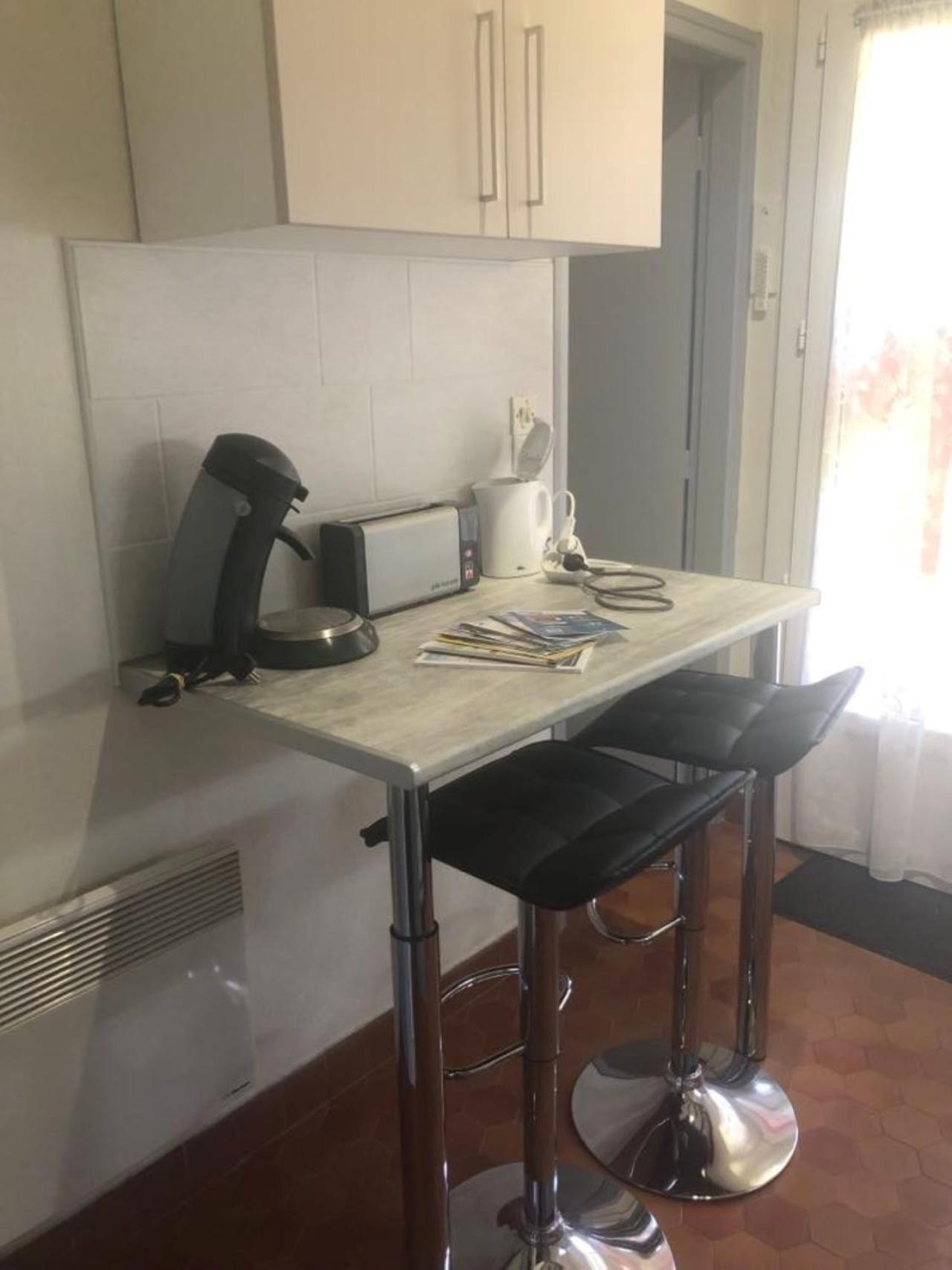 הוילה סנגווינה Agreable Maison A 400M Du Lac מראה חיצוני תמונה
